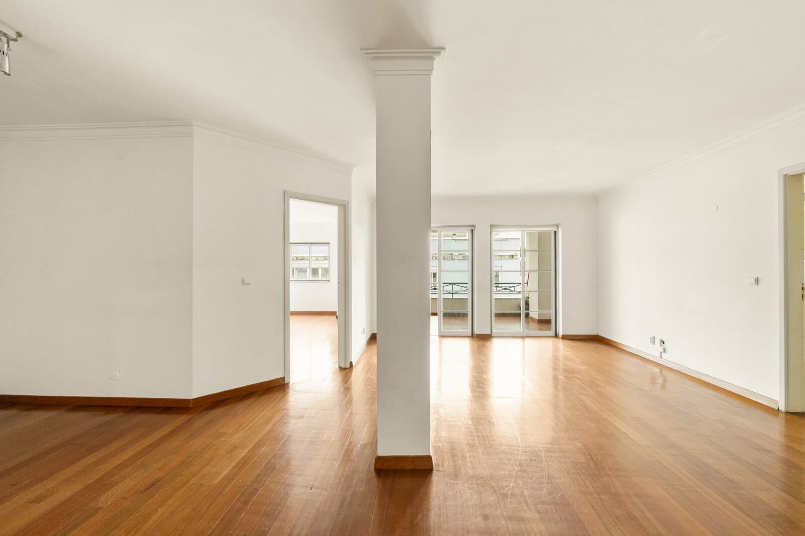 Apartamento T1 + 1 com piscina, Estoril, Cascais - Imagem 20