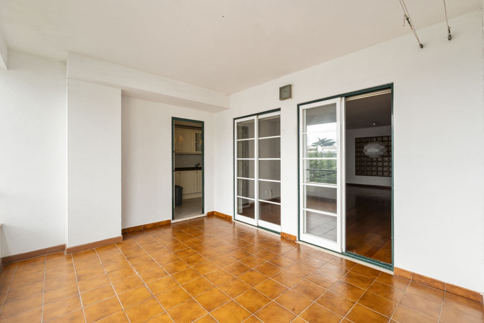 Apartamento T1 + 1 com piscina, Estoril, Cascais - Imagem 14