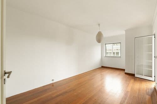 PF39638 - Apartamento T1 + 1 com piscina, Estoril, Cascais - Imagem 17