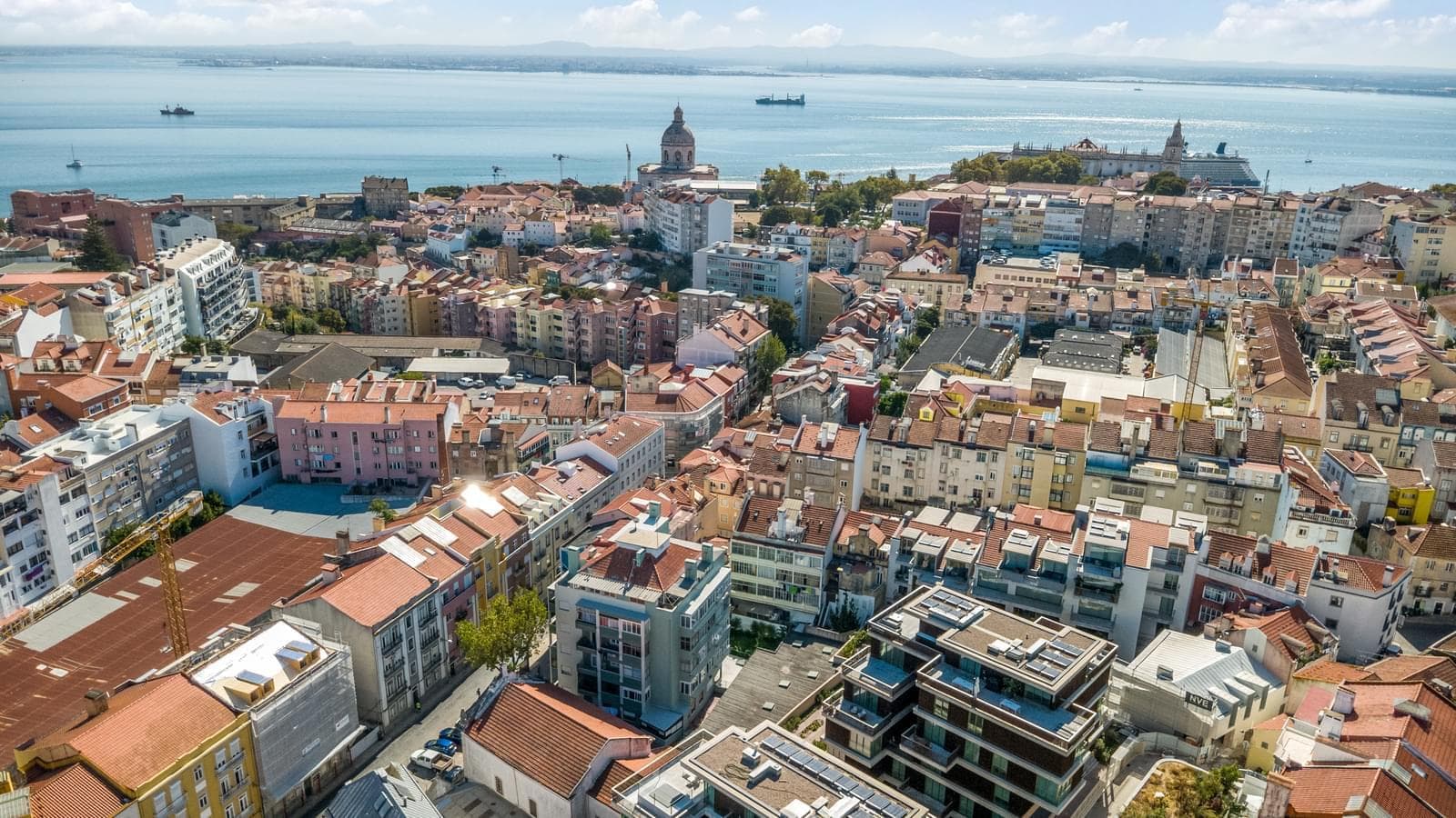 Apartamento T2 com piscina, Graça, Lisboa - Imagem 3