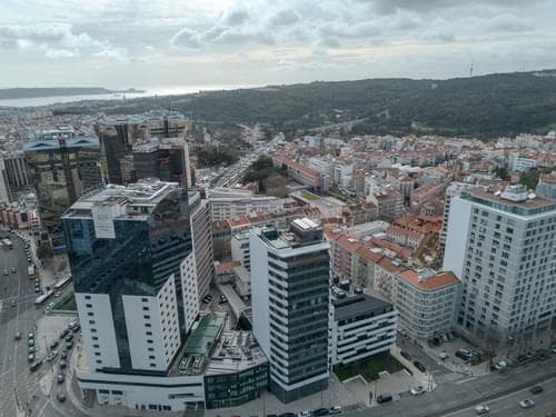 PF39705 - Apartamento T5 com piscina, Amoreiras, Lisboa - Imagem 42