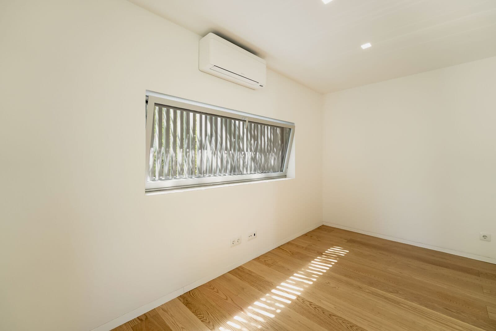 Moradia Isolada T4 com piscina, Paço de Arcos, Oeiras - Imagem 15