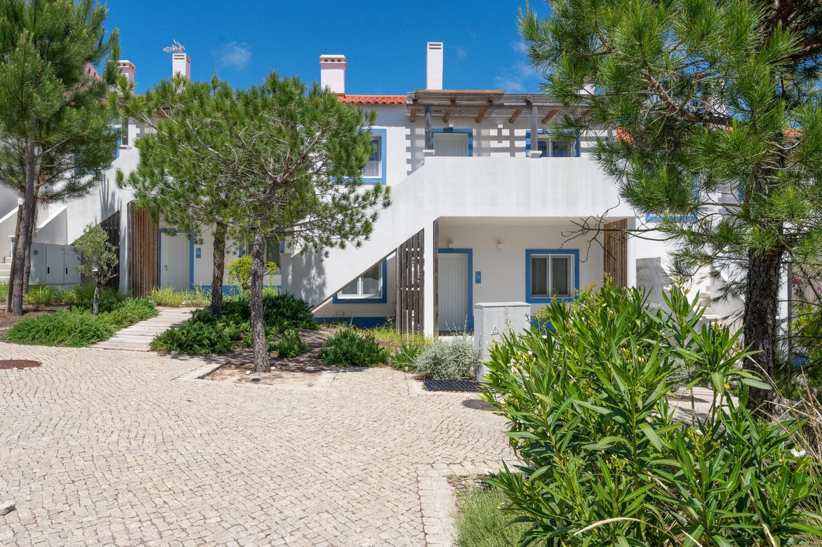 Apartamento T2 com jardim, Carvalhal, Grandola - Imagem 1