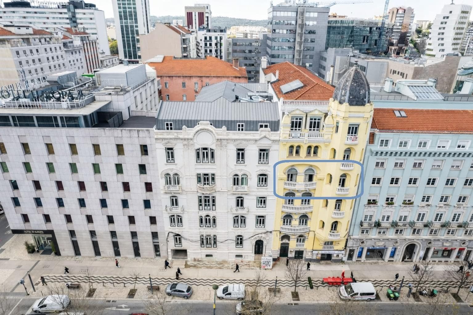 Apartamento T13 com vista, Lisboa - Imagem 1