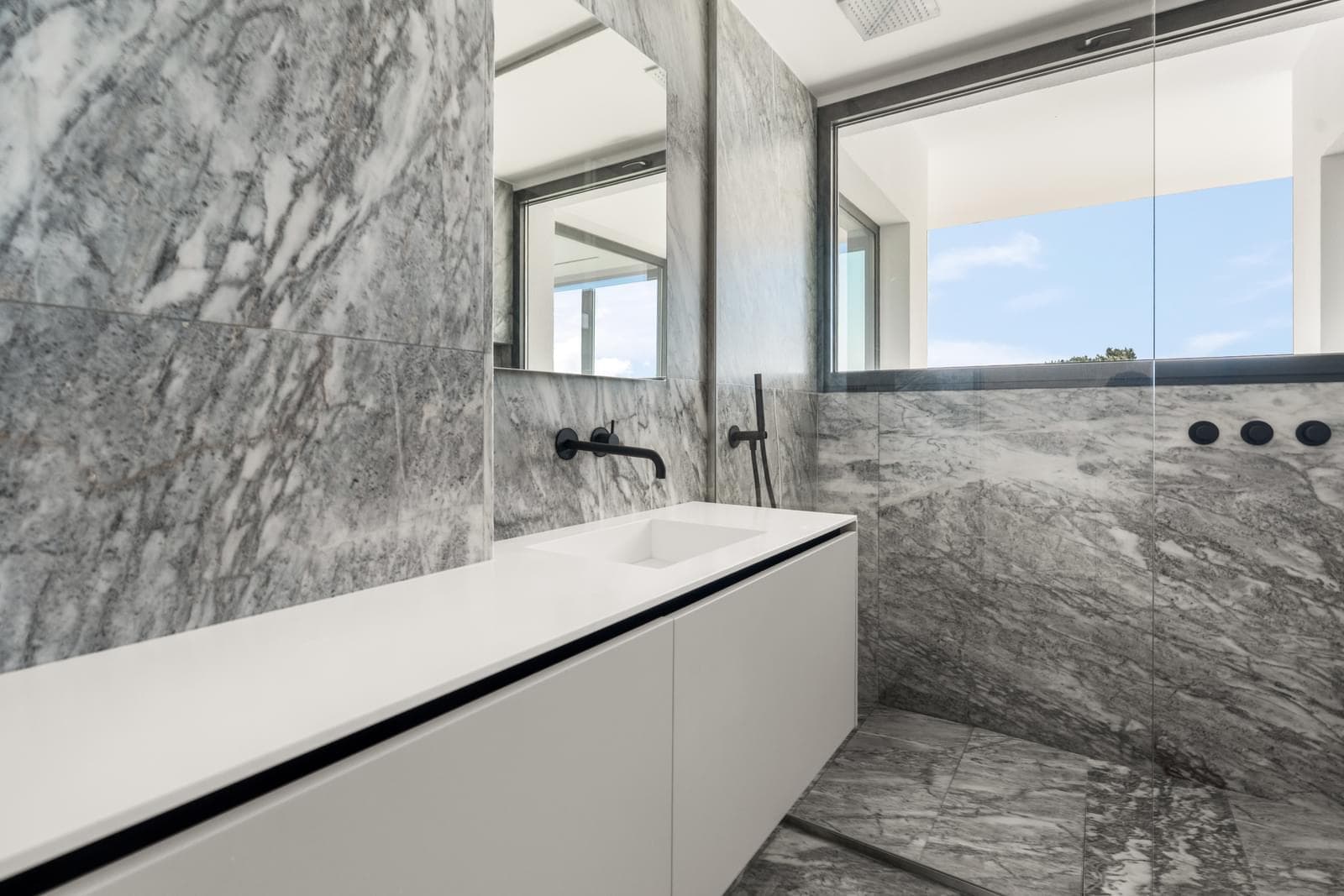 Moradia T4 com piscina, Sintra - Imagem 23