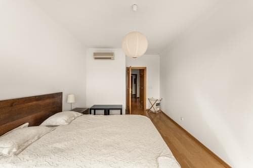 PF40141 - Apartamento T2 com estacionamento, Entrecampos, Lisboa - Imagem 8