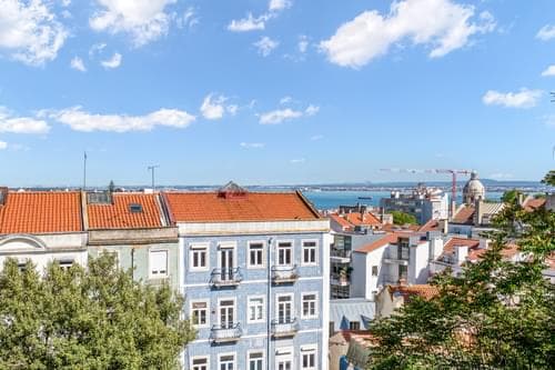 PF40200 - Apartamento T1 com vista, Graça, Lisboa - Imagem 2