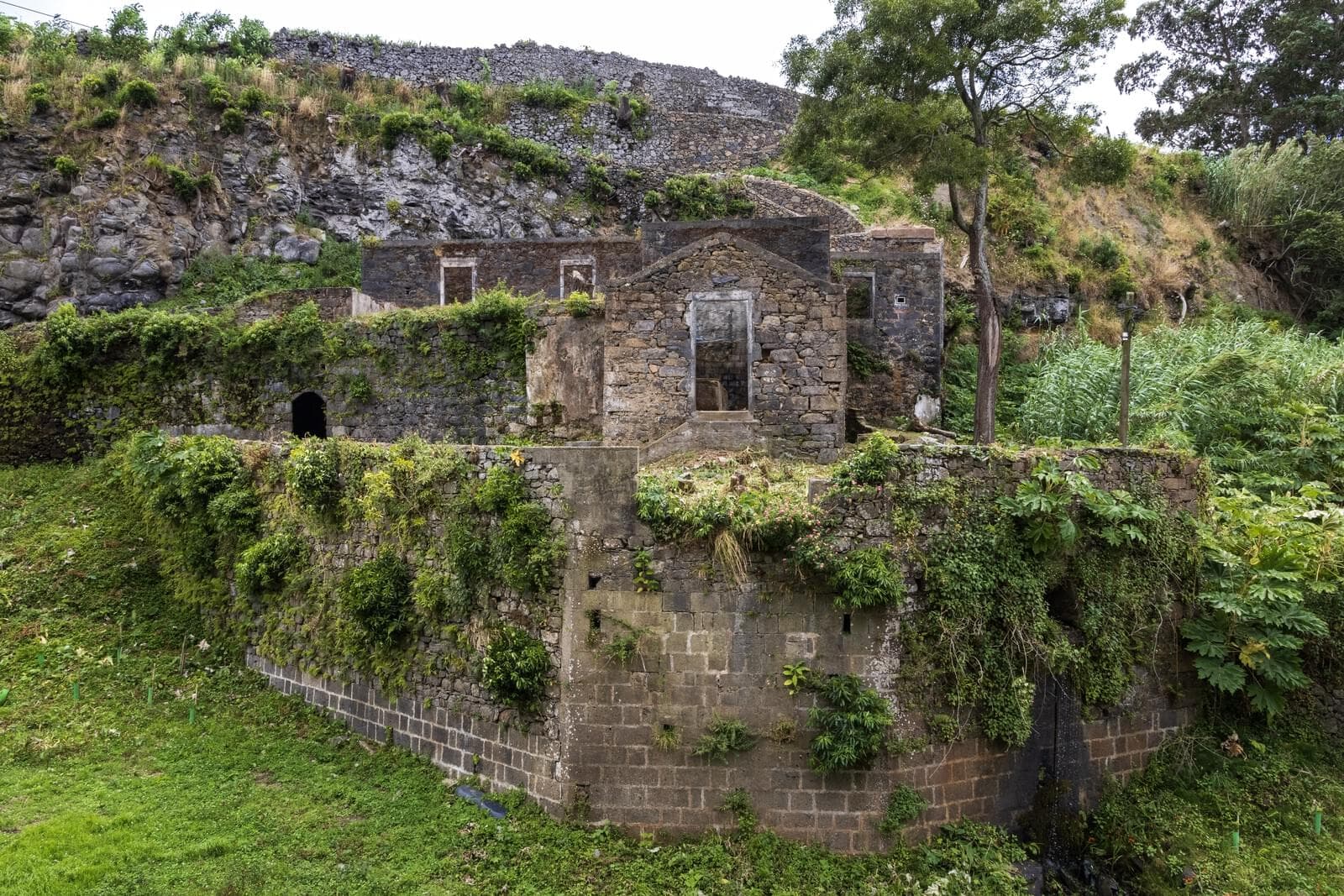 Mãe de Água - Ilha de São Miguel - Imagem 14