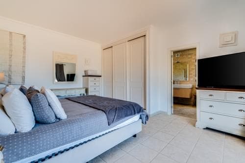 PF40348 - Moradia Isolada T4 com piscina, Ferragudo, Lagoa - Imagem 11