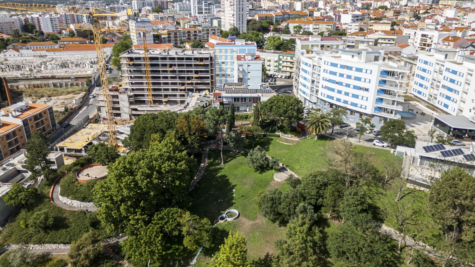 Apartamento T2 + 1 com 200m2 - Imagem 43