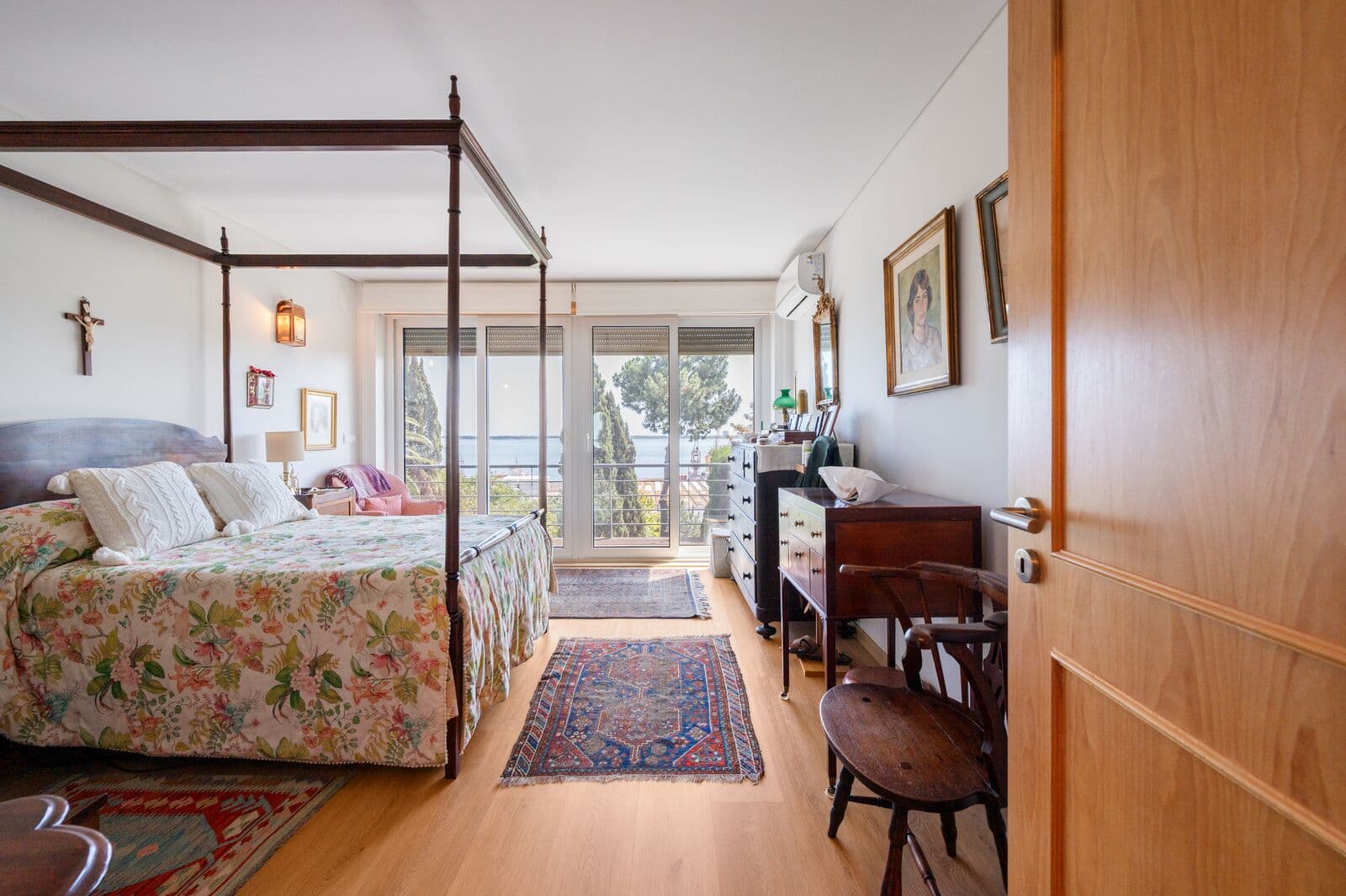 Apartamento T2 + 1 com 200m2 - Imagem 20