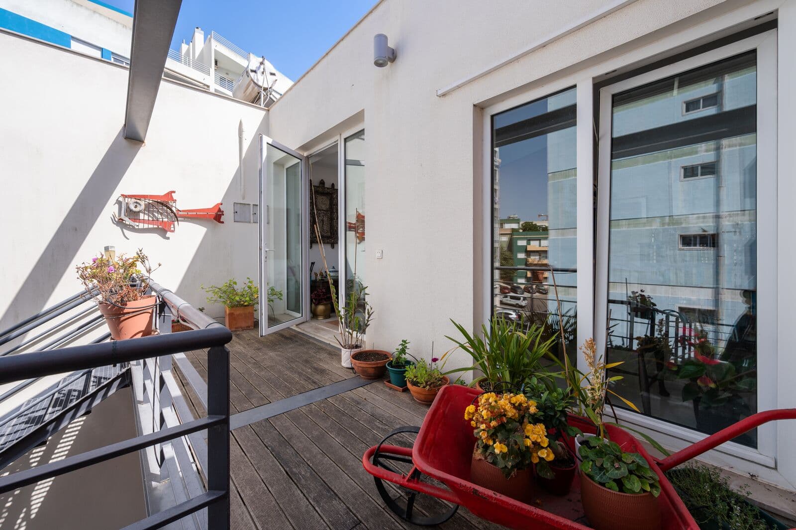 Apartamento T2 + 1 com 200m2 - Imagem 29