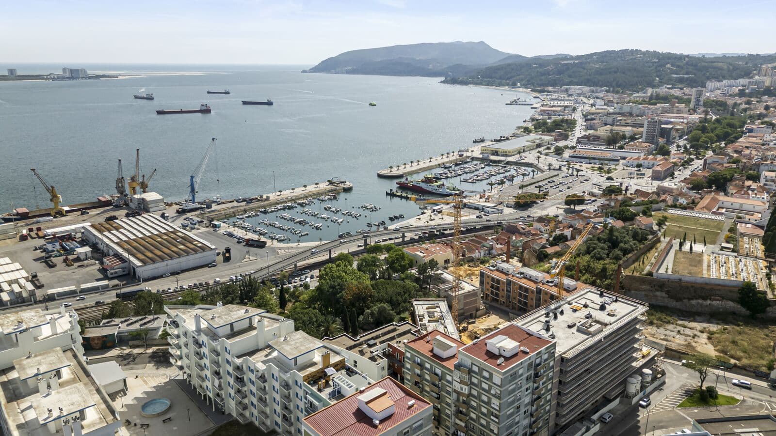 Apartamento T4 com vista, Setubal - Imagem 42