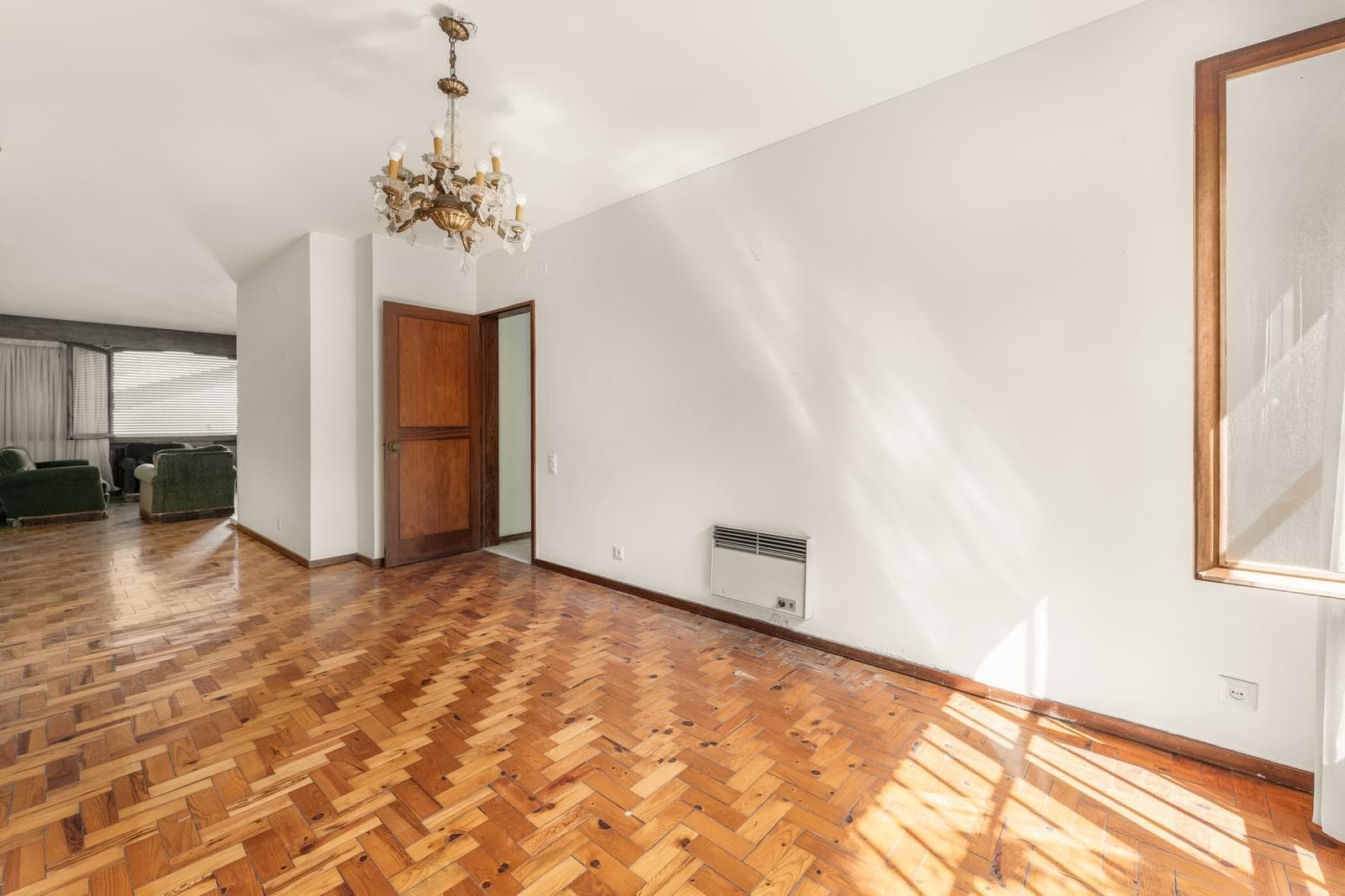 Moradia Geminada T5 com jardim, Nova Queijas, Oeiras - Imagem 11