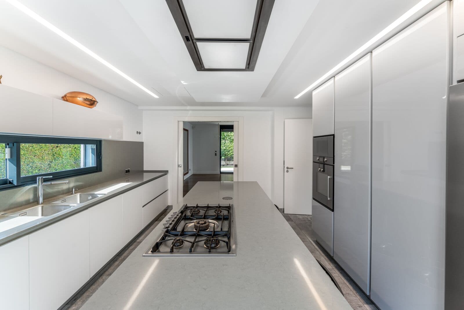 Moradia Isolada T5 com piscina, Estoril, Cascais - Imagem 12