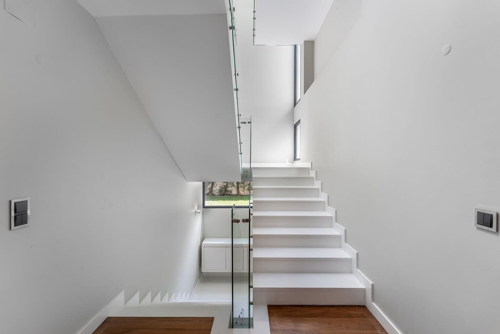 Moradia Isolada T5 com piscina, Estoril, Cascais - Imagem 13