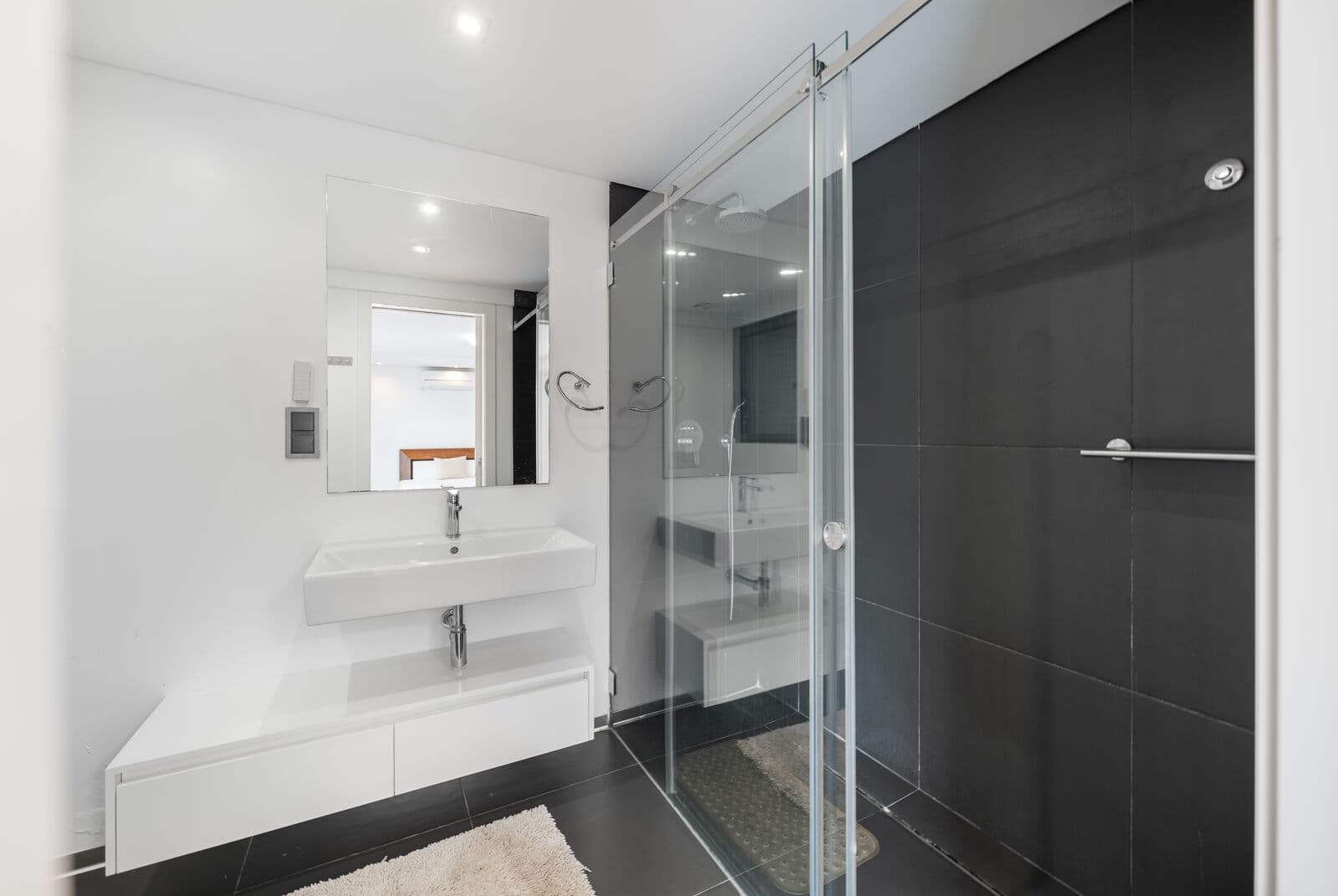 Moradia Isolada T5 com piscina, Estoril, Cascais - Imagem 31