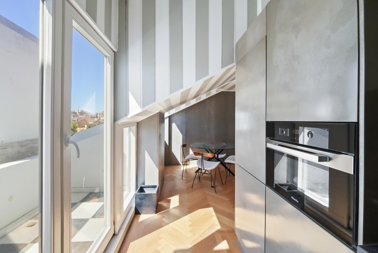 Apartamento T2 com terraço, Lisboa - Imagem 15