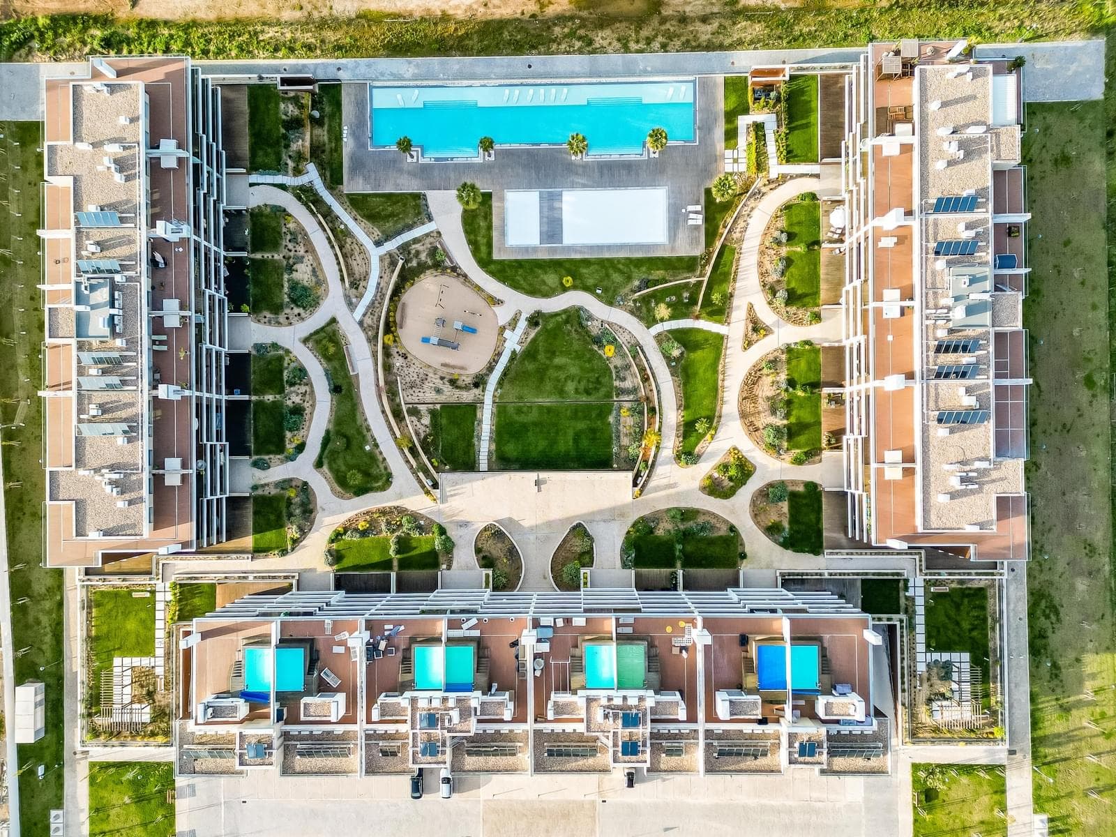 Duplex T4 com piscina, Alcochete - Imagem 63