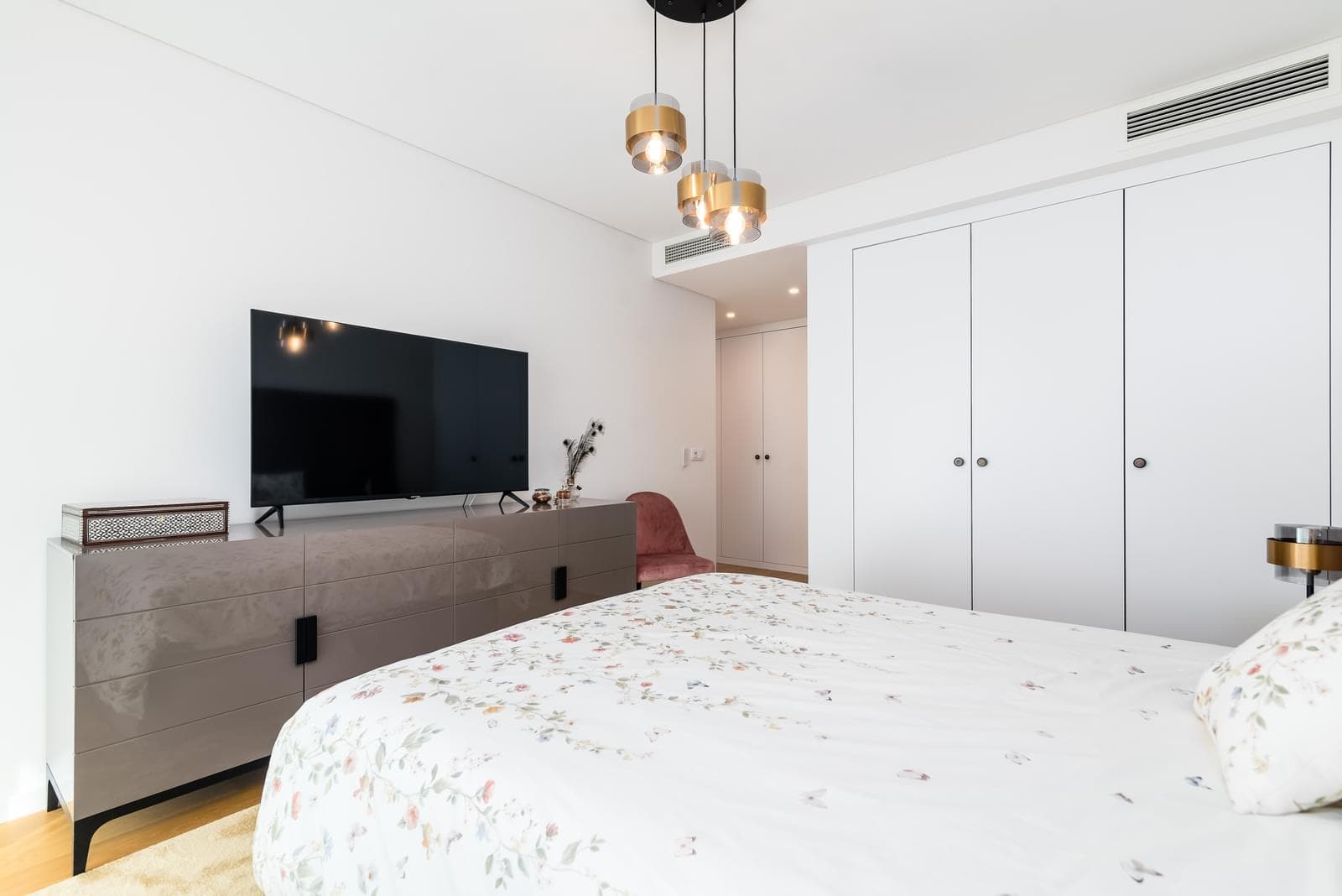 Duplex T4 com piscina, Alcochete - Imagem 25