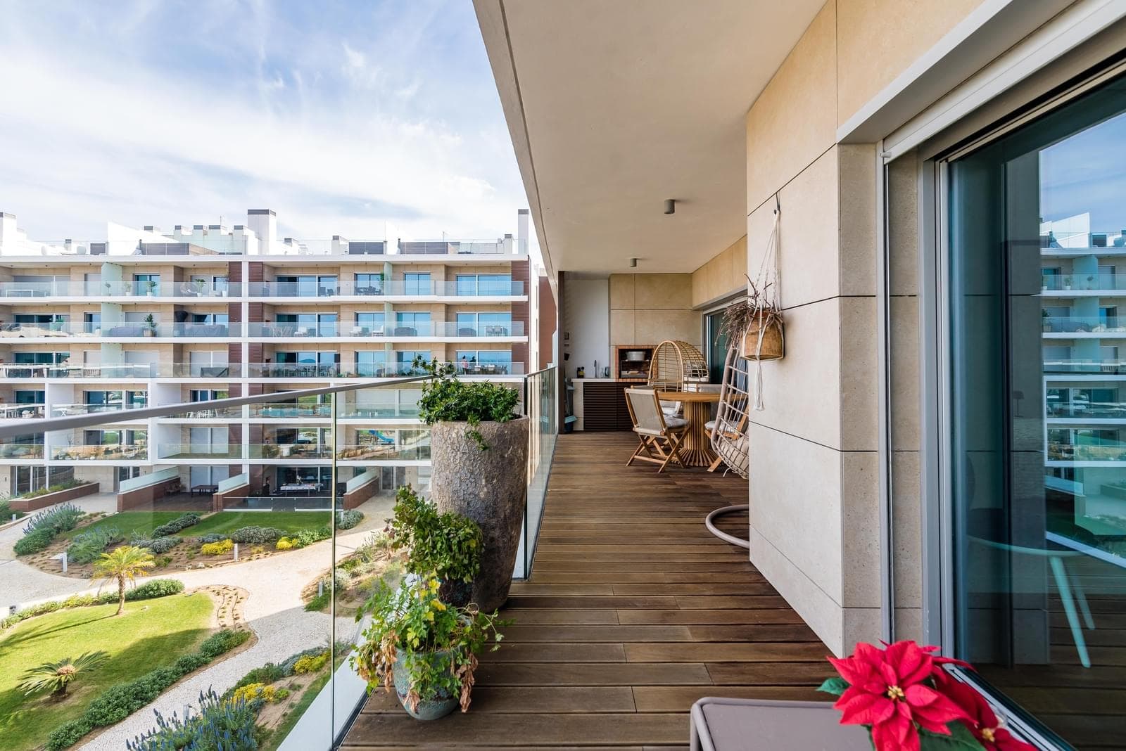 Duplex T4 com piscina, Alcochete - Imagem 16