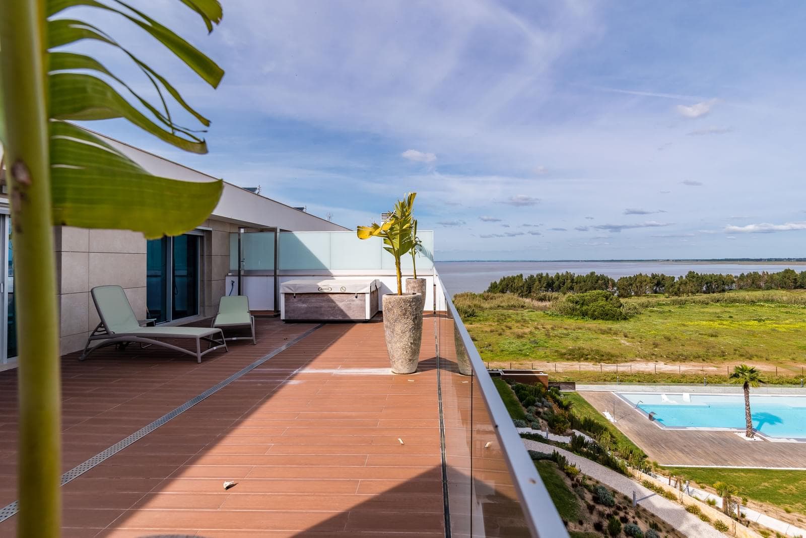 Duplex T4 com piscina, Alcochete - Imagem 42