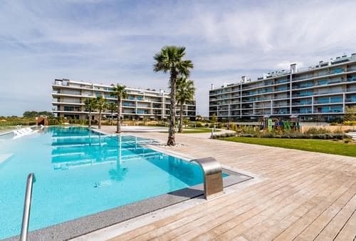 PF40768 - Duplex T4 com piscina, Alcochete - Imagem 53