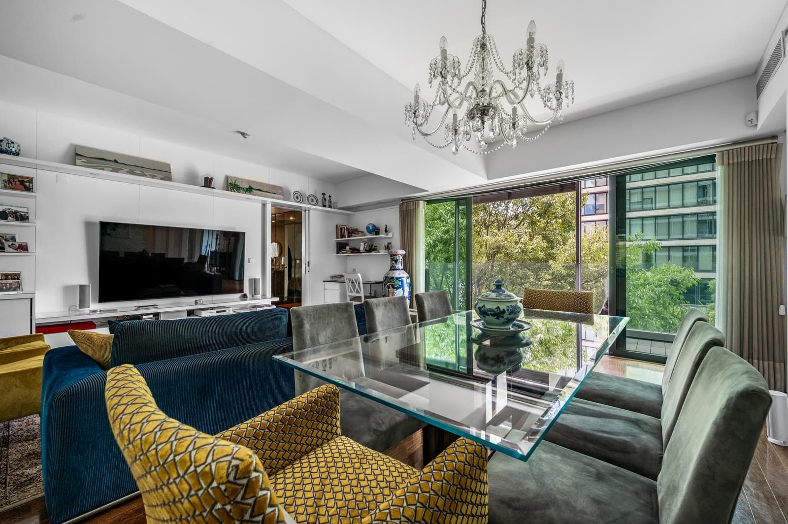 Apartamento T1 com vista - Imagem 8