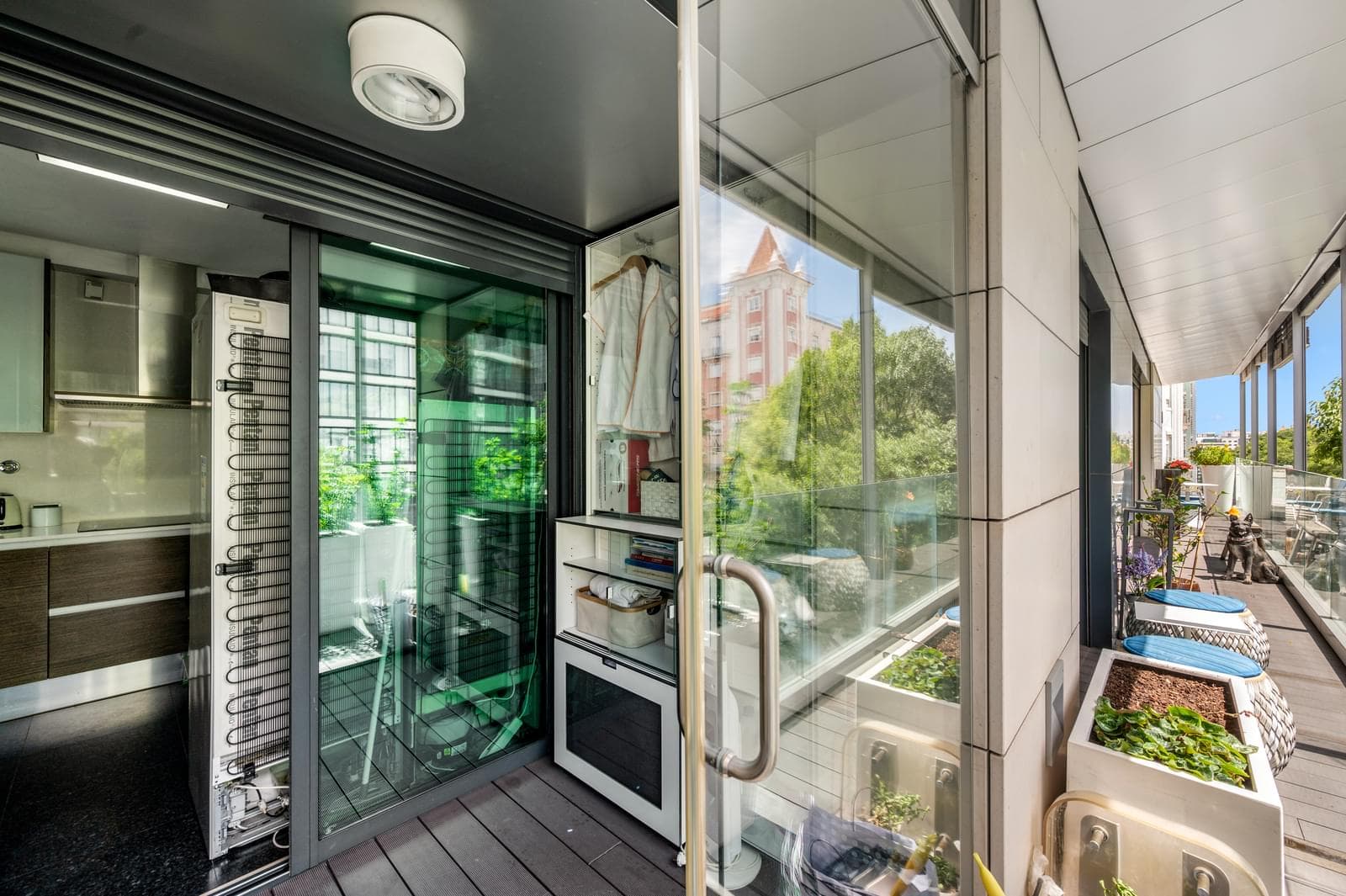 Apartamento T1 com vista - Imagem 28