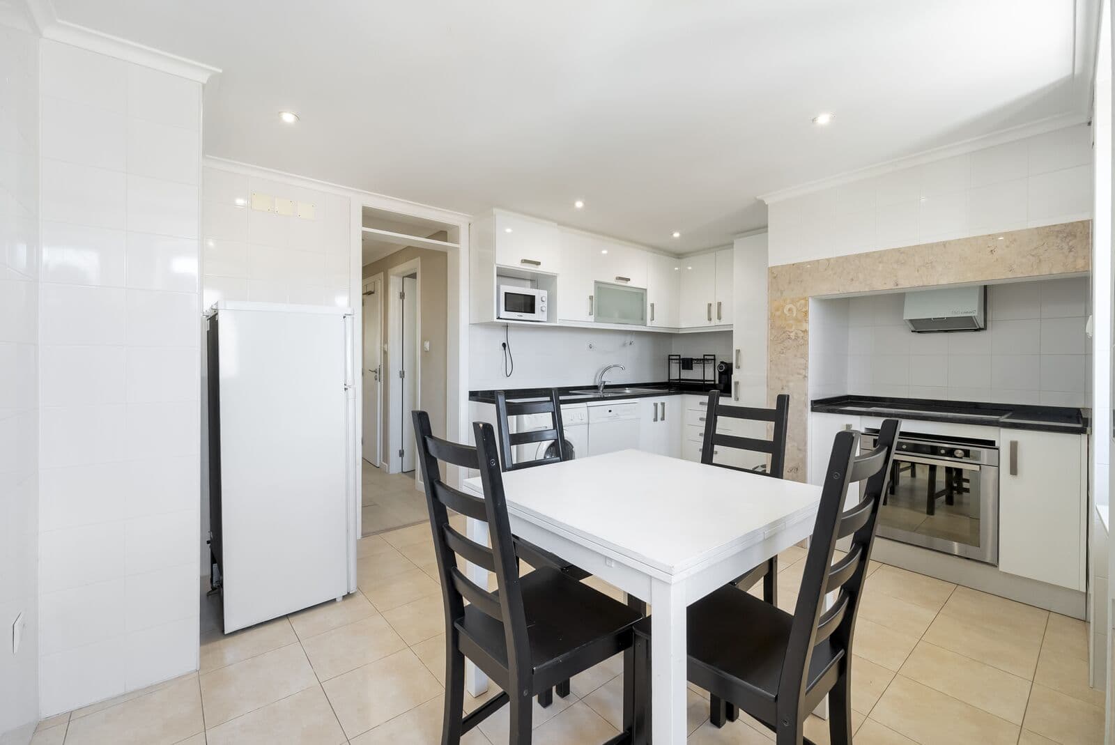 Apartamento T1 com vista, Santos, Lisboa - Imagem 10