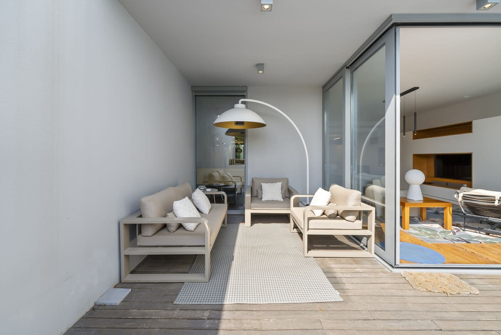Apartamento T3 com piscina, Campo Mártires da Pátria, Lisboa - Imagem 9