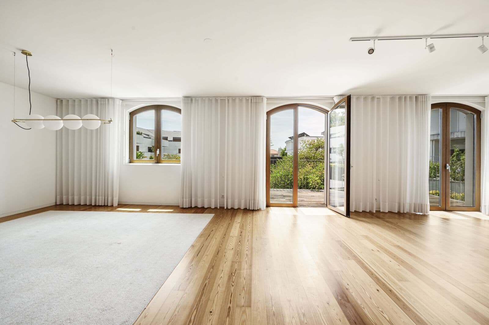 Apartamento T4 com estacionamento, Restelo, Lisboa - Imagem 2