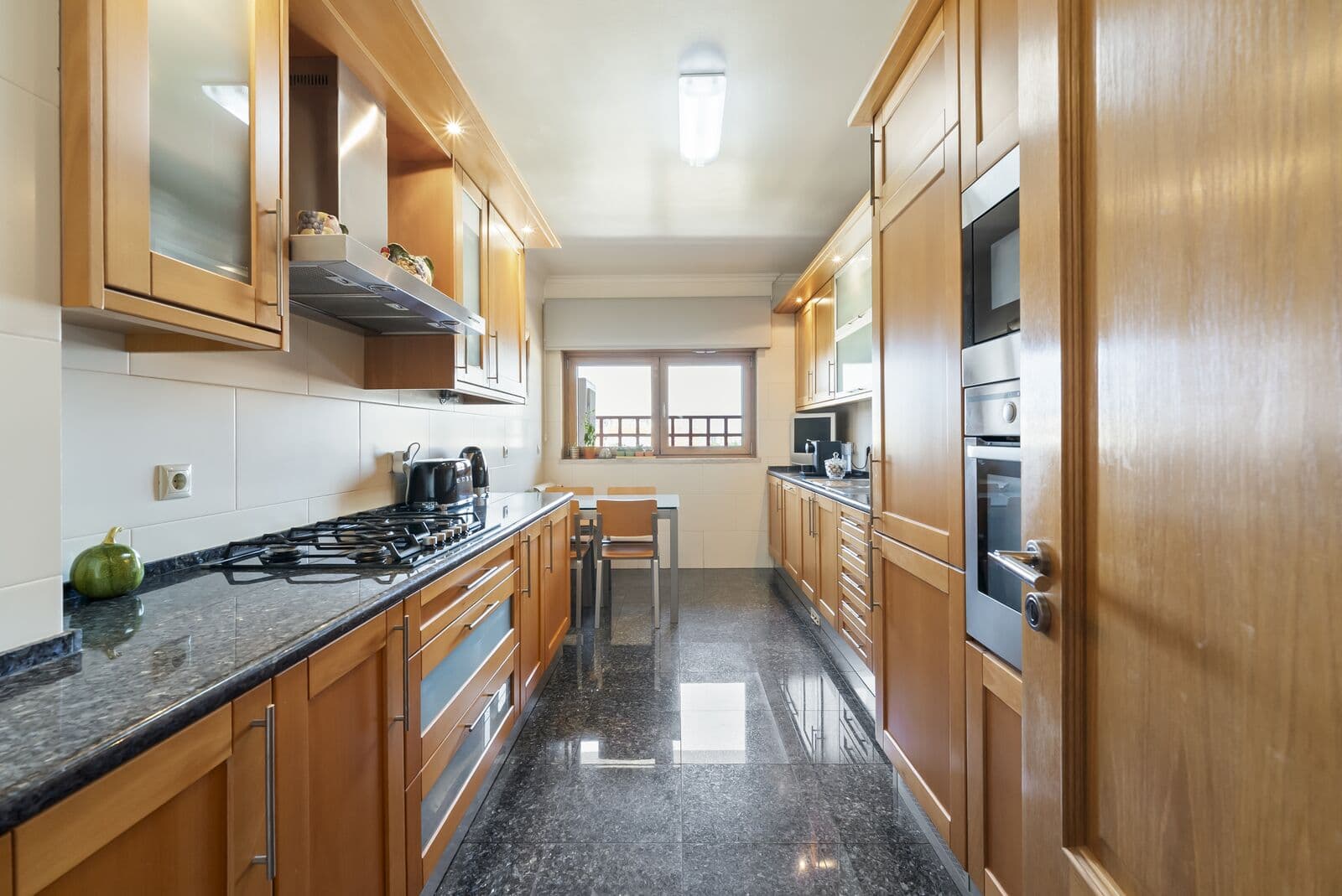 Apartamento T3 com estacionamento, Alto dos Moinhos, Lisboa - Imagem 20
