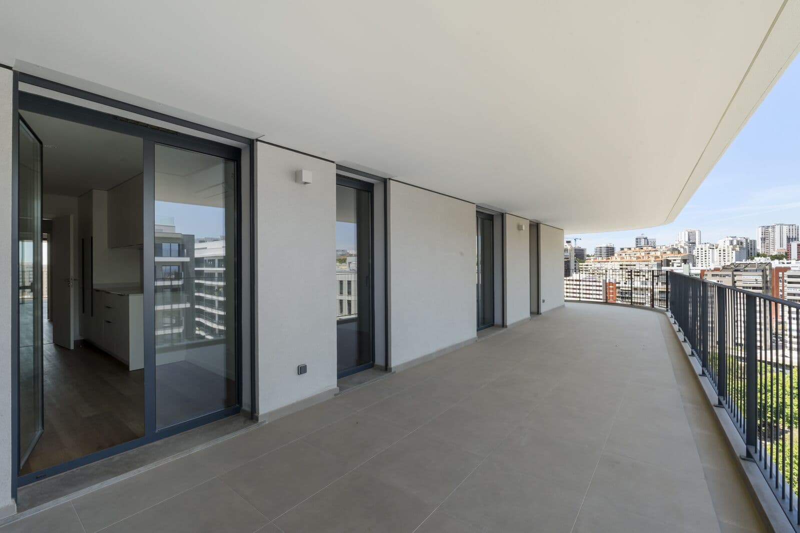 Apartamento T4 com piscina, Miraflores, Oeiras - Imagem 35