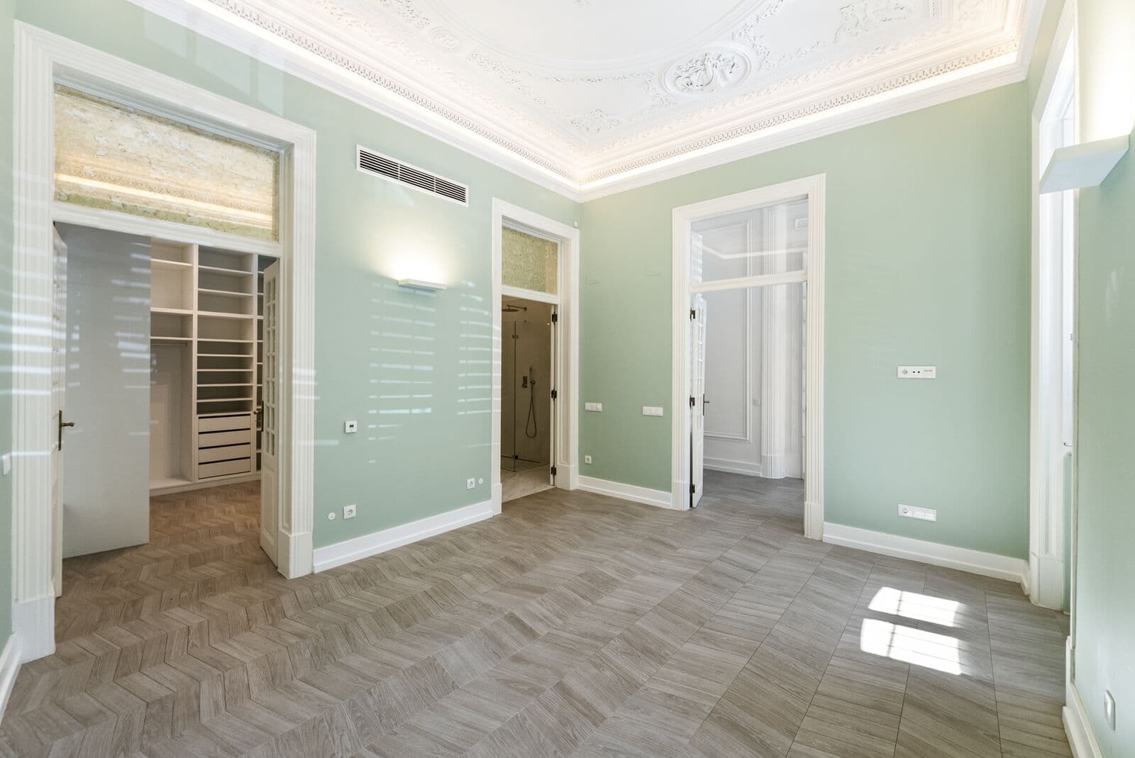 Duplex T3 + 1 com piscina, Estrela, Lisboa - Imagem 17