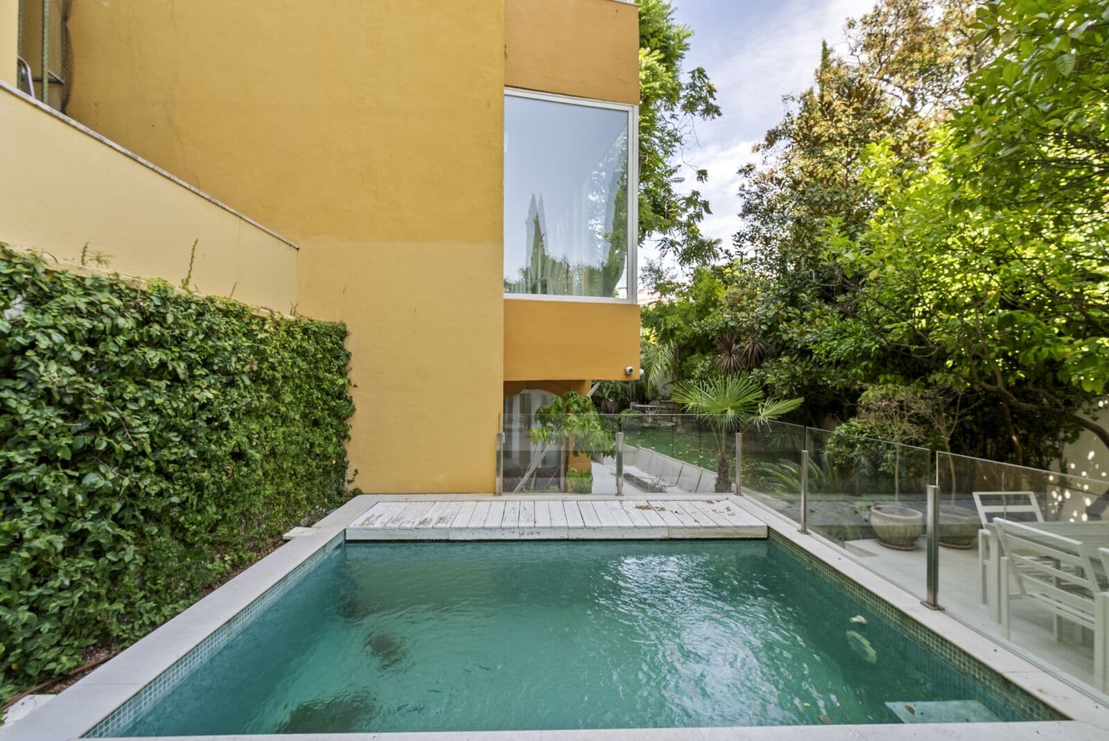 Duplex T3 + 1 com piscina, Estrela, Lisboa - Imagem 4
