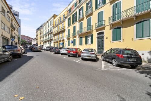 PF40989 - Duplex T3 + 1 com piscina, Estrela, Lisboa - Imagem 38