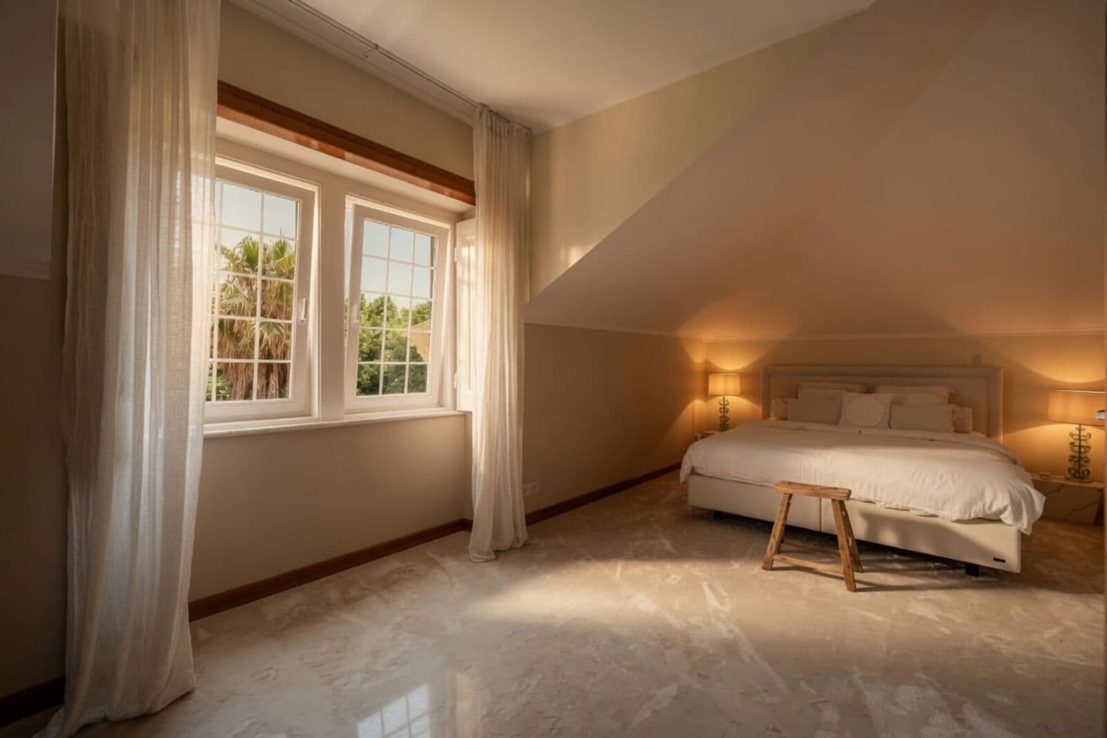 Moradia T5 com jardim, Monte Estoril, Cascais - Imagem 16