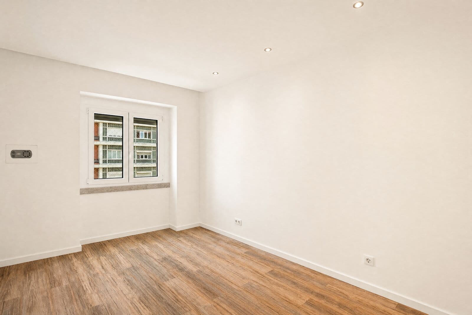 Apartamento T4 com estacionamento, Roma, Lisboa - Imagem 27