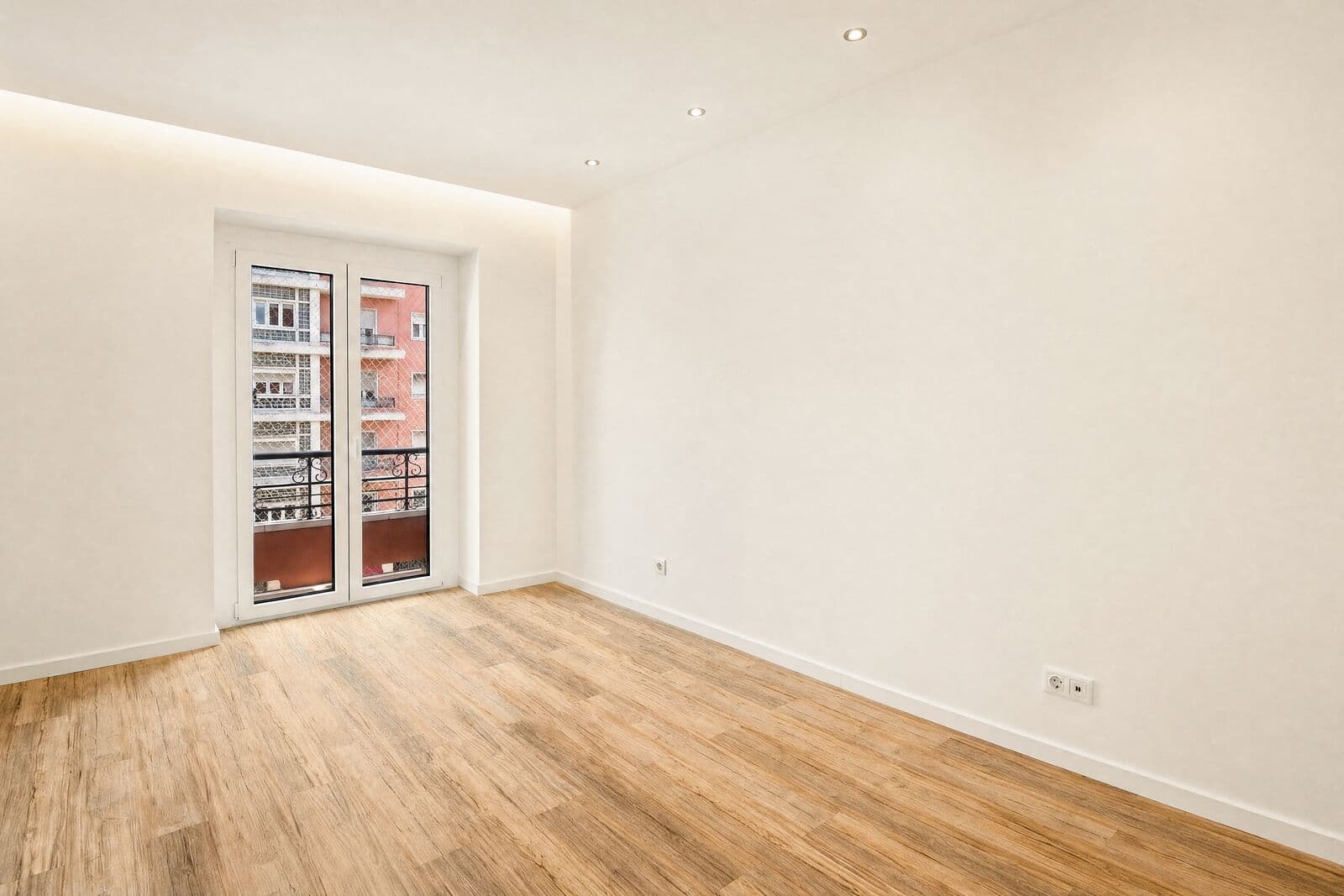 Apartamento T4 com estacionamento, Roma, Lisboa - Imagem 32