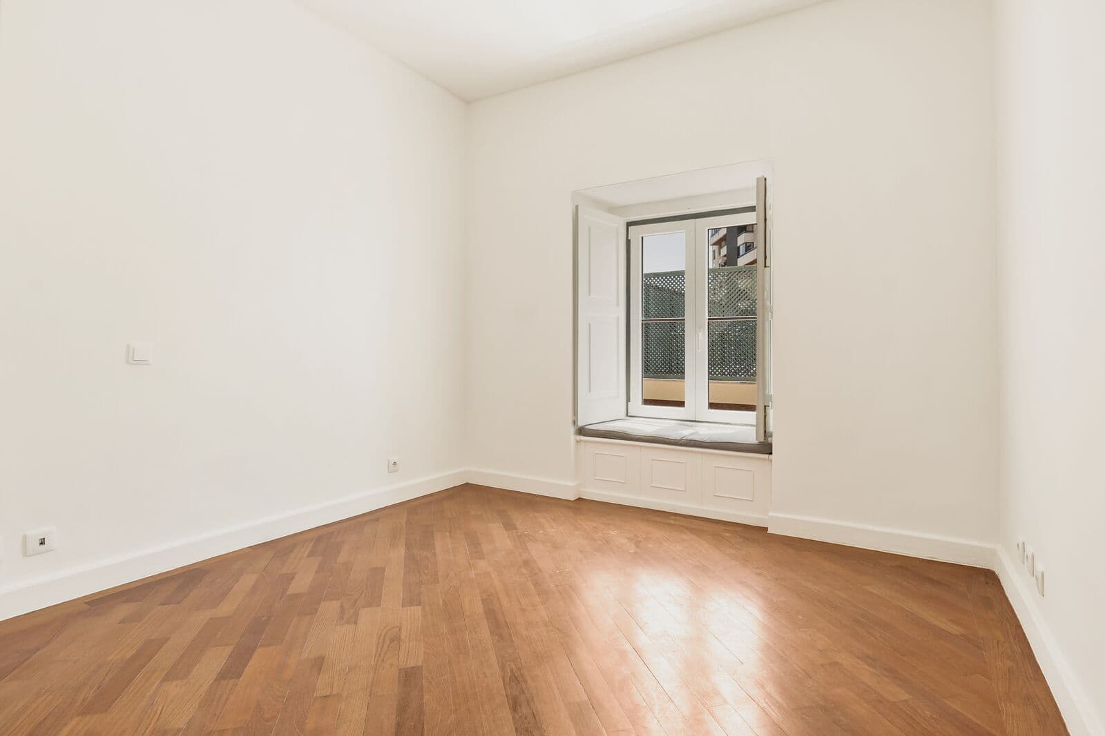 Apartamento T4 + 1 com piscina, Necessidades, Lisboa - Imagem 17