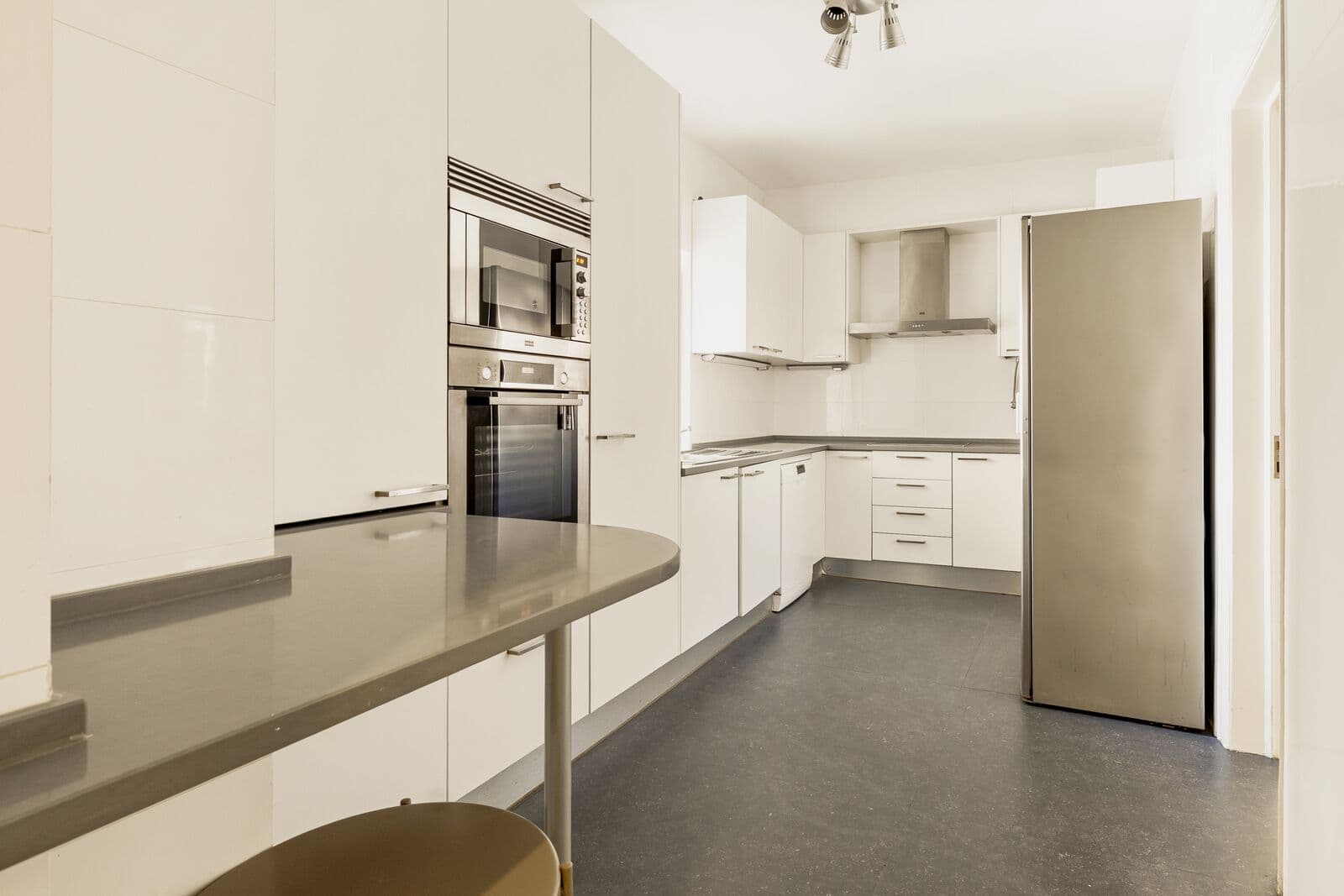 Apartamento T4 + 1 com piscina, Necessidades, Lisboa - Imagem 18