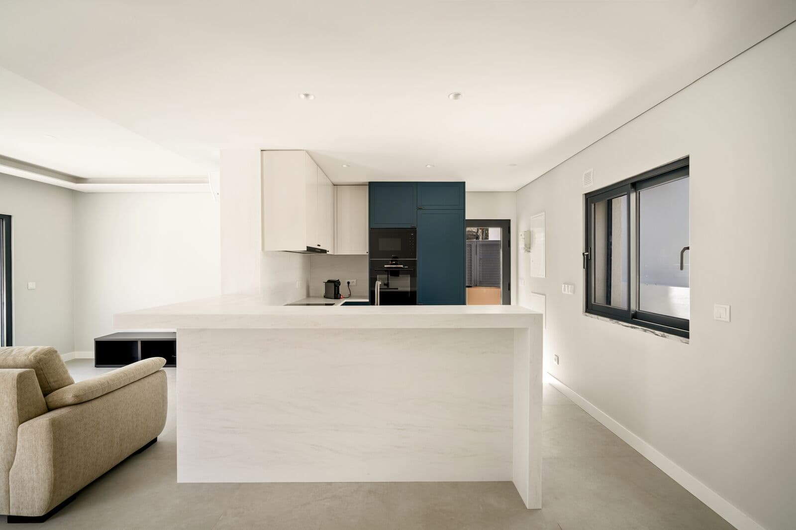 Moradia T4 com piscina, Estoril, Cascais - Imagem 9