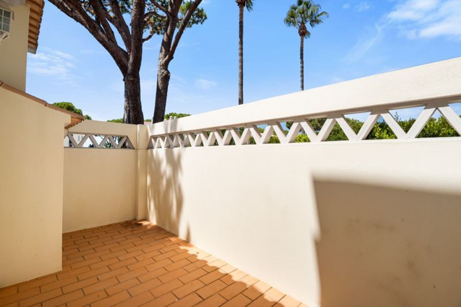 Moradia T4 + 1 com piscina, Vilamoura, Loulé - Imagem 12