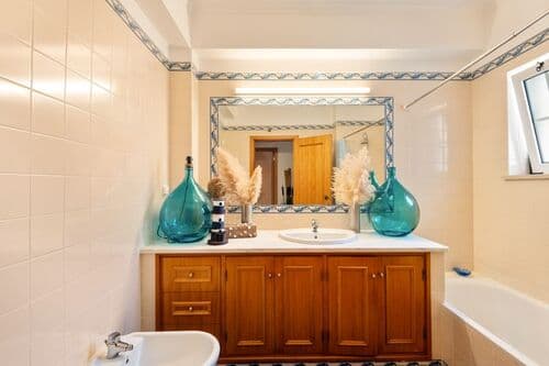 PF41205 - Moradia T4 + 1 com piscina, Vilamoura, Loulé - Imagem 13