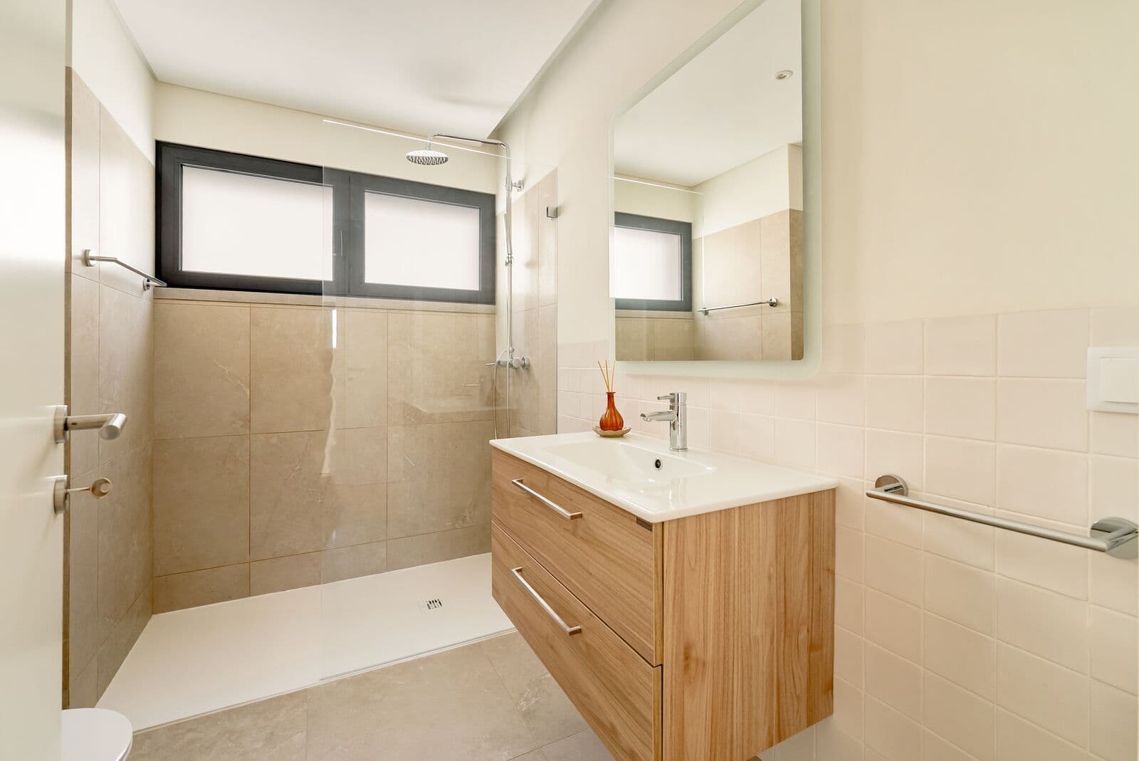 Apartamento T3 com jardim - Imagem 19