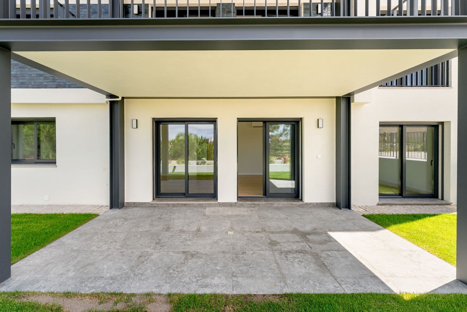 Apartamento T3 com jardim - Imagem 5