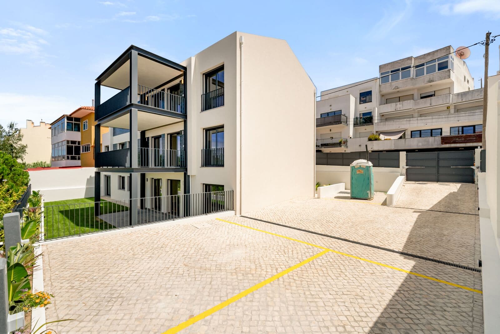Apartamento T3 com jardim - Imagem 27