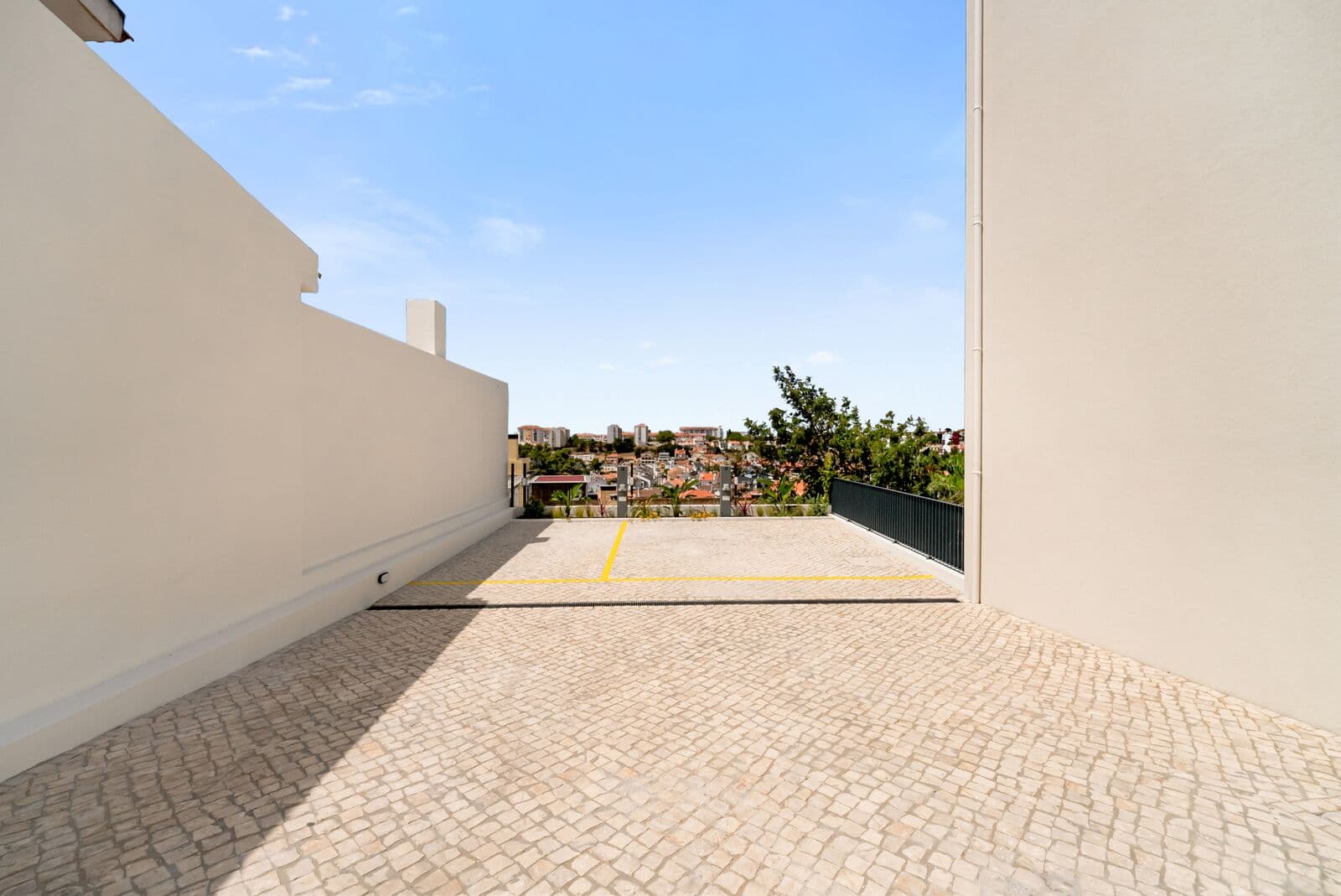 Apartamento T3 com jardim - Imagem 29