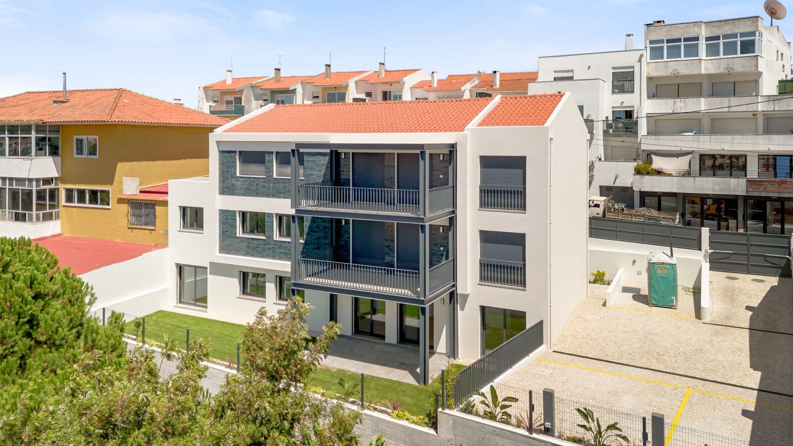 Apartamento T3 com jardim - Imagem 26